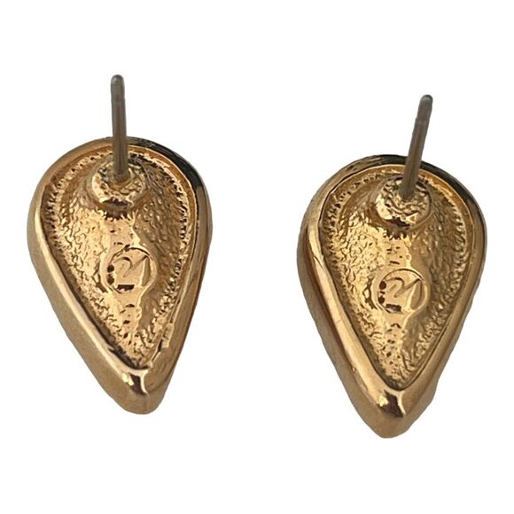 NEW Authentic Swan Signed SWAROVSKI Earrings Crystal Stud 5D - Picture 4 of 5